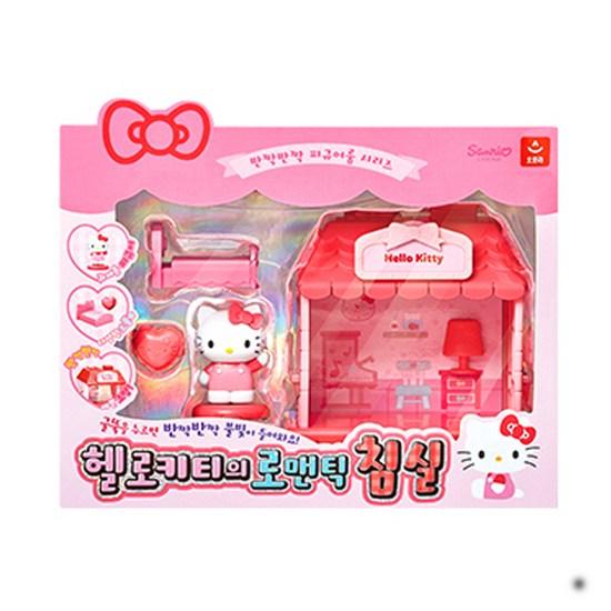 Sanrio Figure Room Hello Kitty’s Romantic Bedroom, a Popular Character In Korea