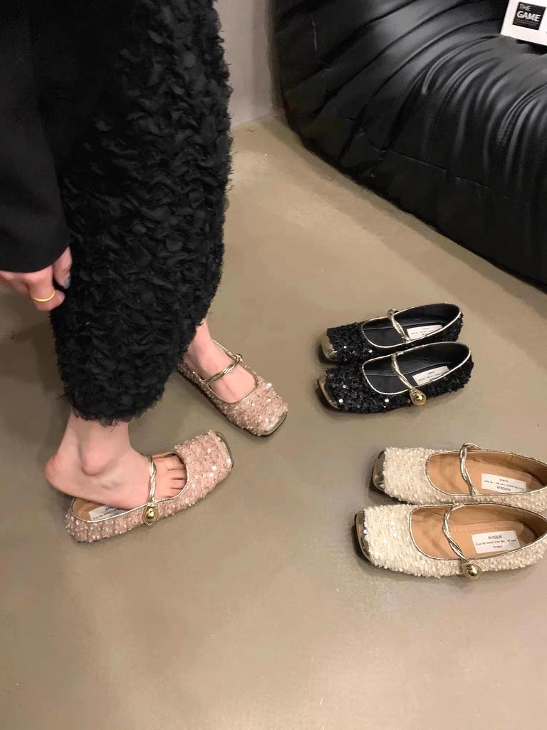 Женские туфли из твида. Балетки с пайетками на верхней части.