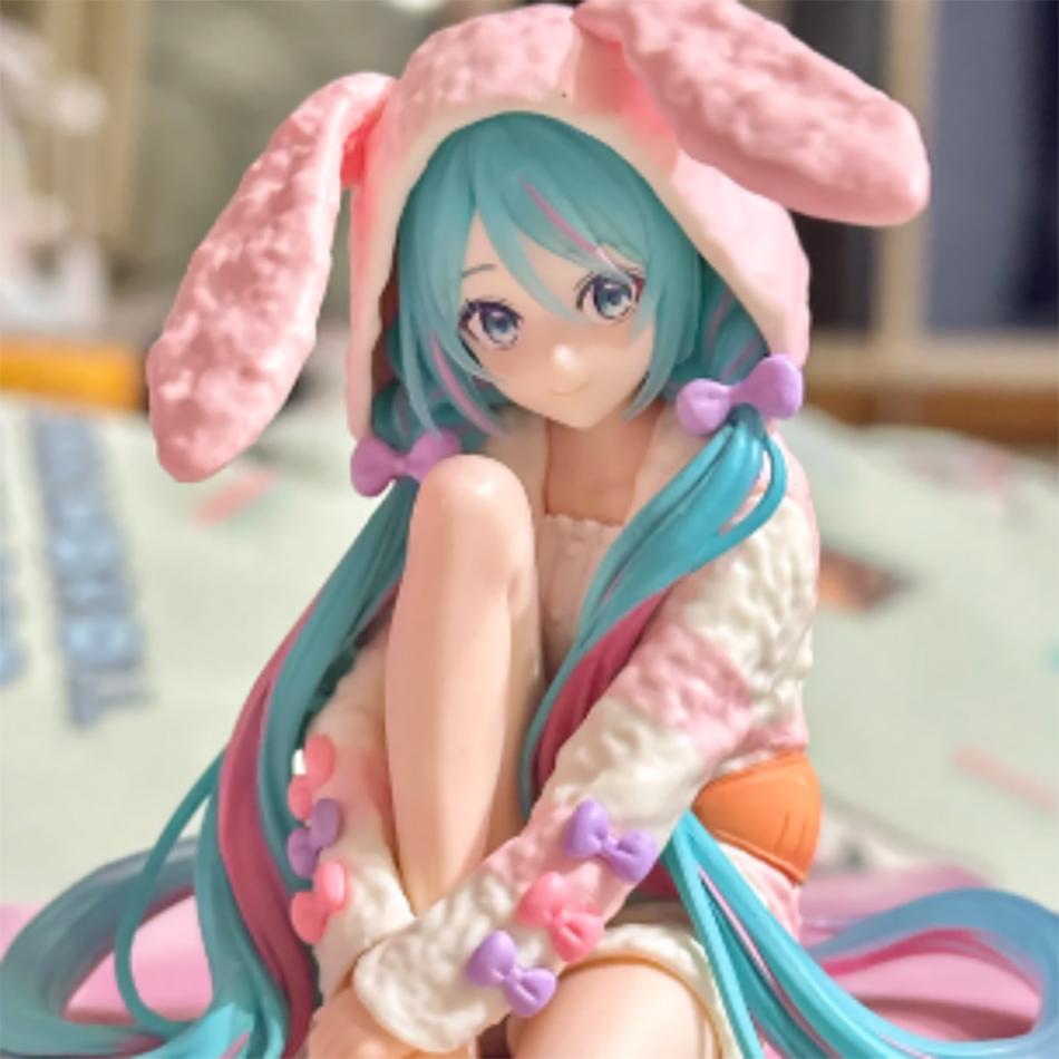 15 см Аниме ХАТСUNE MIKU Фигурка Стопор для лапши Фигурка Пижама с заячьими ушками ПВХ Декорация Модель Игрушки Фигурка Действия Коллекция Подарки