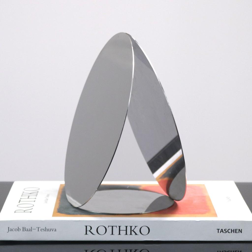 Простой современный серебряный металлический зеркальный геометрический орнамент гостиная тумба под телевизор модель рабочего стола креативное украшение