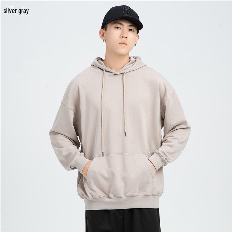 Мужская модная толстовка с капюшоном свободного кроя из махровой ткани — однотонная, спущенная линия плеча, логотип в гонконгском стиле.
