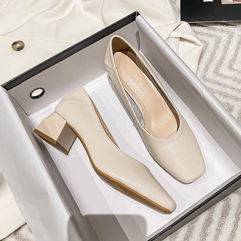 Весна 2024 года, новые женские туфли на толстом каблуке с квадратной головкой и неглубоким носком, средний каблук, одинарные туфли