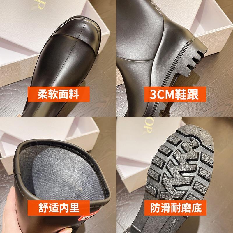 Rain Boots Women's Outer Wear Cover Feet Women's Rain Shoes New High Outdoor Rain Boots Women's Long Tube