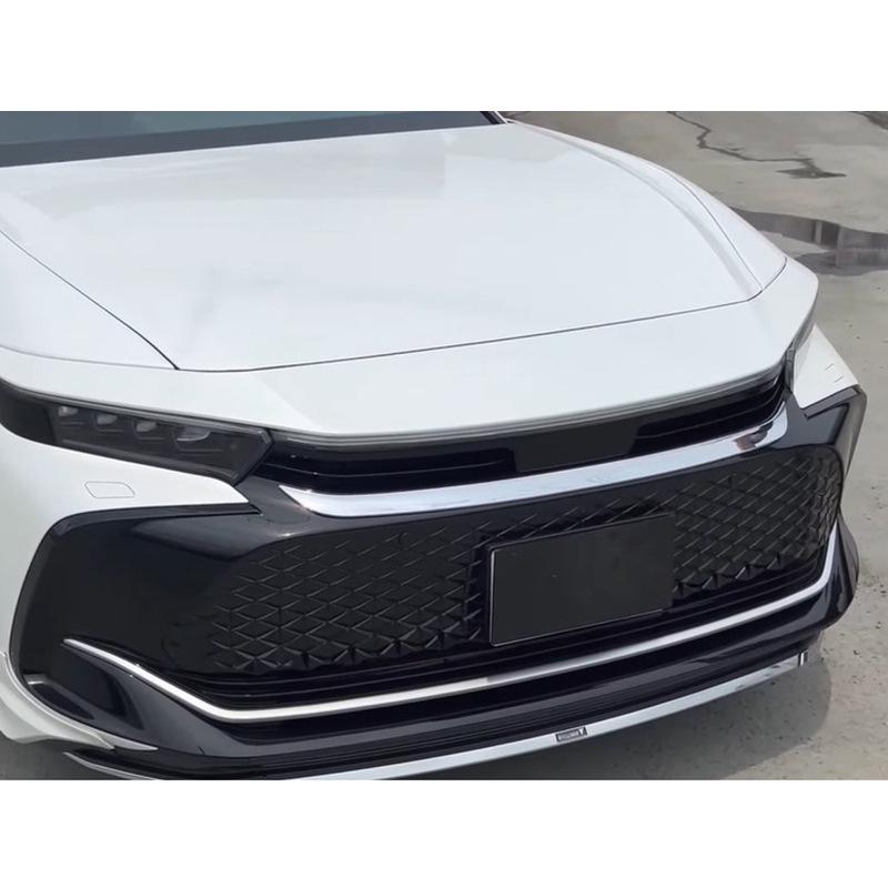 2023 Toyota Crown Crossover Накладка на зеркало заднего вида и полоса решетки радиатора