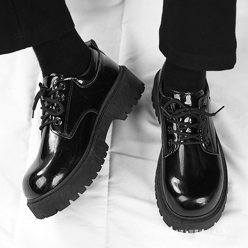 Мужские кожаные туфли 2025 новая летняя деловая повседневная подростковая большая голова британский стиль черная лакированная кожа ботинки Мартин