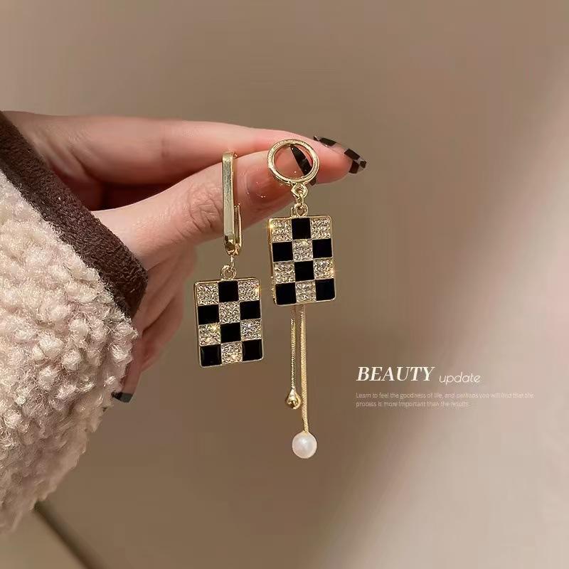 Оригинальные серьги Love, Niche Design Sense, Модные и универсальные серьги, Женские серьги-гвоздики высокого класса, Женщины