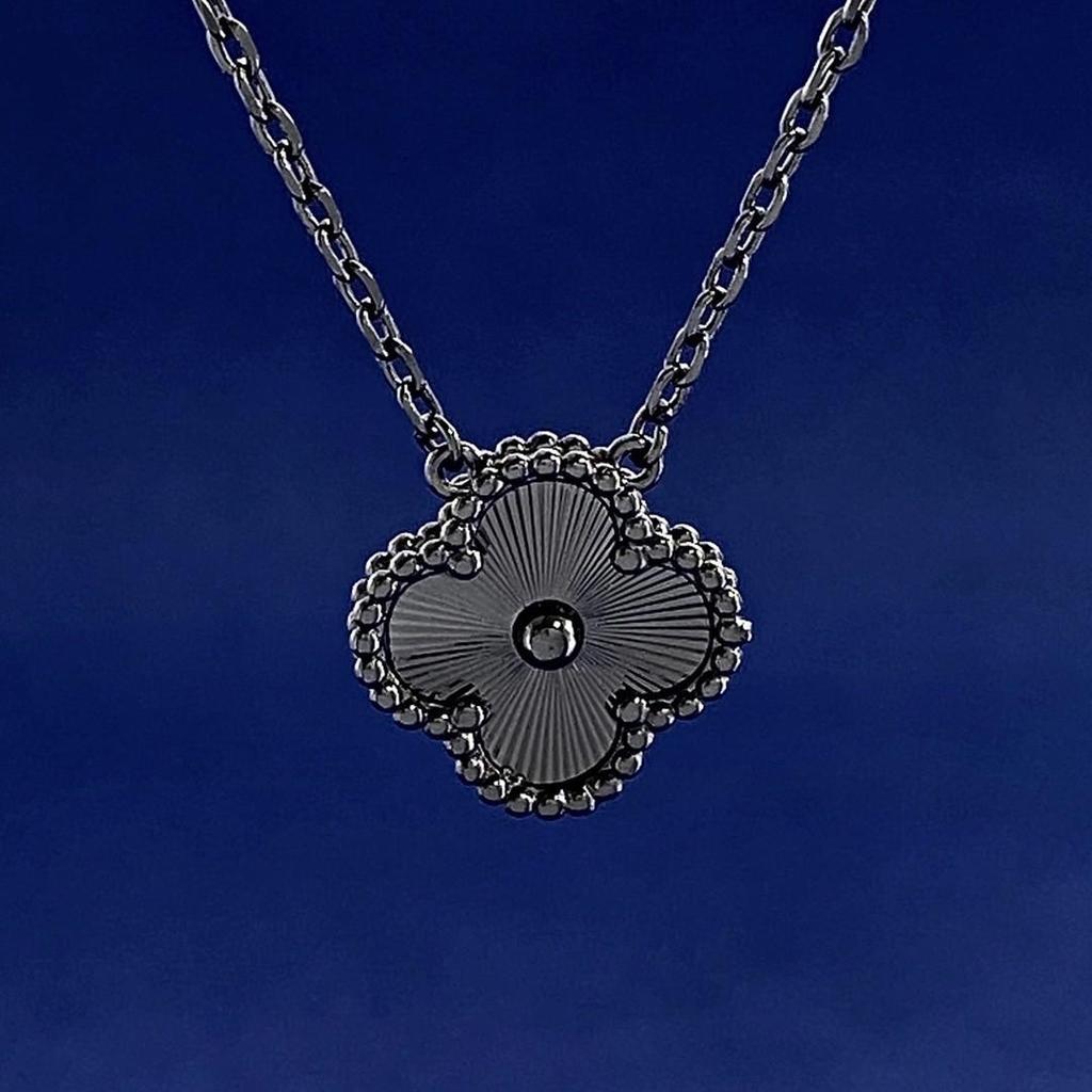 2024 Christmas Edition s925 Silver Four-Leaf Clover Necklace in Rose & White Gold for Women