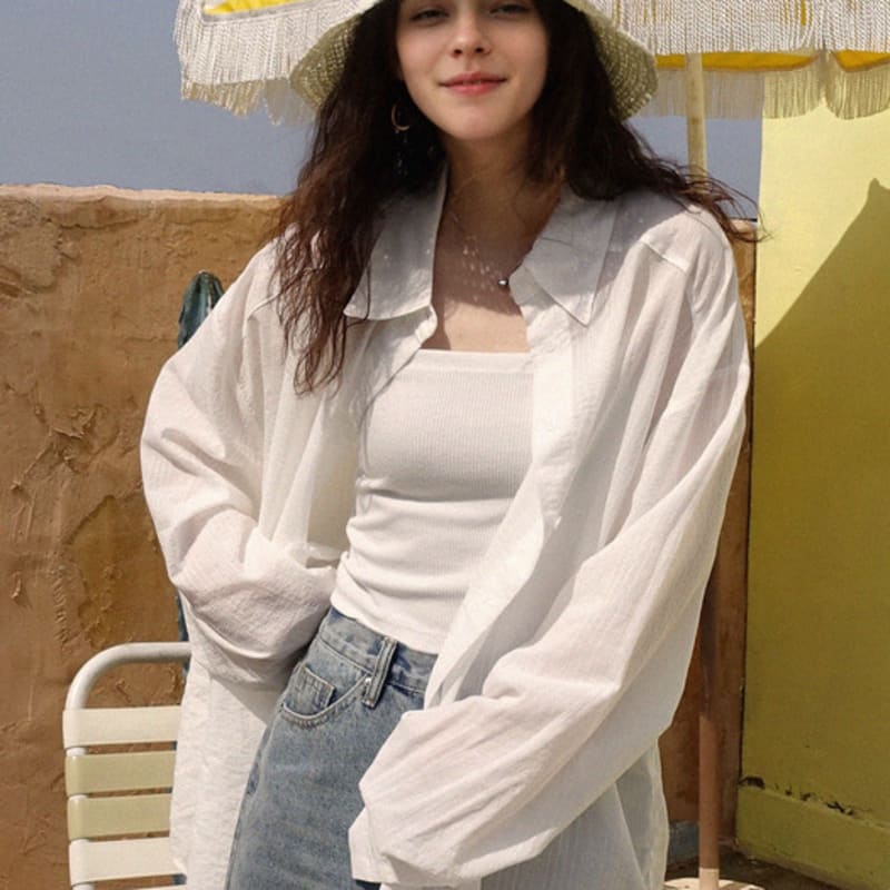 PREMIERE AMOUR Вязаная крючком соломенная шляпа-ведро Blossom - Белая