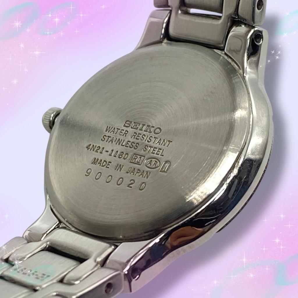 [USED] Seiko Women's Waterproof Quartz Watch with White Dial (Working)