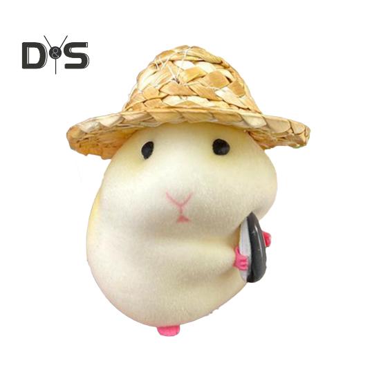 Экологичная скульптура хомяка в соломенной шляпе. Уникальная автоматическая миниатюрная скульптура хомяка-еда.