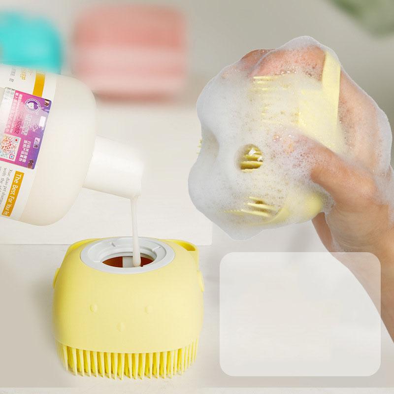 Popular pets take a hair and take a bath brush silicone massage brush dog cat bath cleaning tools pet supplies