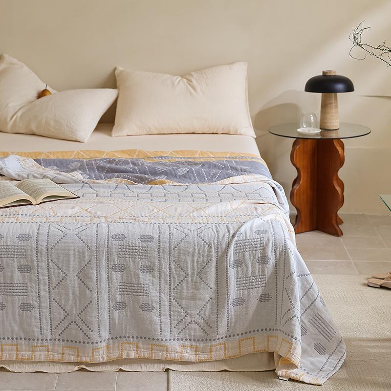 New Three-layer Gauze Towel Quilt, Double Air-conditioned Blanket, Sofa Towel, Four-season Lunch Break Blanket