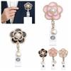 Elegant Retractable Badge Holder Pearl Floral Easy Pull Buckle Nurse Badge Reel Name Tag