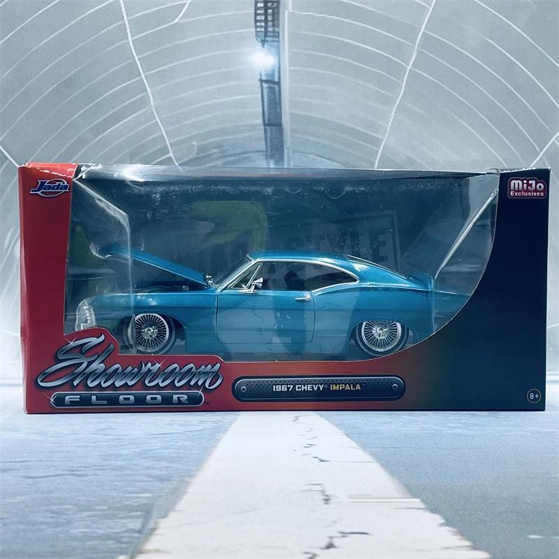 Jiada 1:24 1961 Chevrolet Impala Classic car simulation Alloy collection car model for children's birthday gifts31