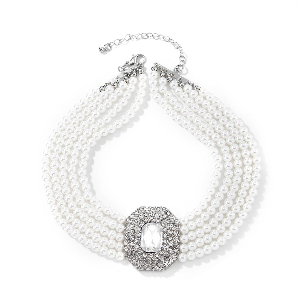 French Elegant Multi-layer Imitation Pearl Neck Chain Temperament Light Luxury Beaded Round Pendant Necklace