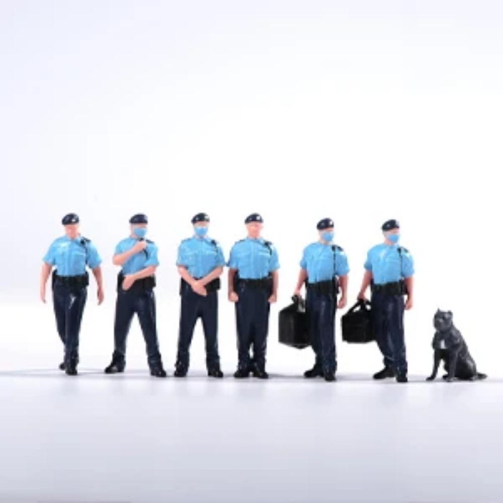 Раскрашенные миниатюры Масштаб 1/64 Красота Красивый Мальчик Полицейский Девушки Мужчина Женщина Сцена Фигурка Модель Для Автомобиля Транспортные Средства Украсить