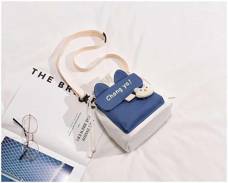 Корейская версия детской сумки 2025 осень и зима сумка через плечо простая кролик сумка через плечо модные мальчики и девочки детские универсальные аксессуары