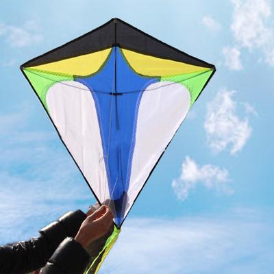 Ромбовидный воздушный змей Привлекательный Легкая установка Полиэстер Радужный Уличный Спортивный Воздушный змей для детей