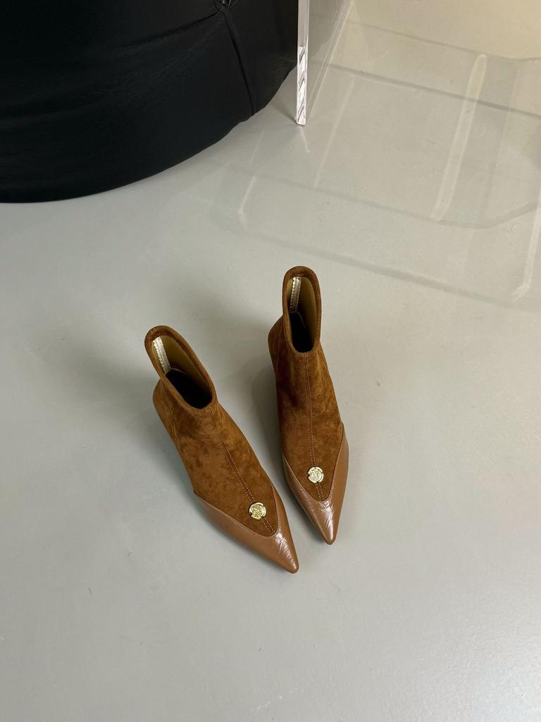 Остроносые короткие трубки, нишевый дизайн со шнуровкой, ботинки Мартина, универсальные, с принтом камелии и леопарда на рукавах, эластичные тонкие ботинки в стиле ретро