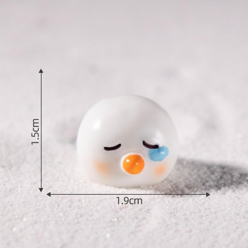 Милый микро-пейзаж Рождественский щенок-поросенок играет со снегомМаленькие животные Декоративные аксессуары Настольные мини-украшения