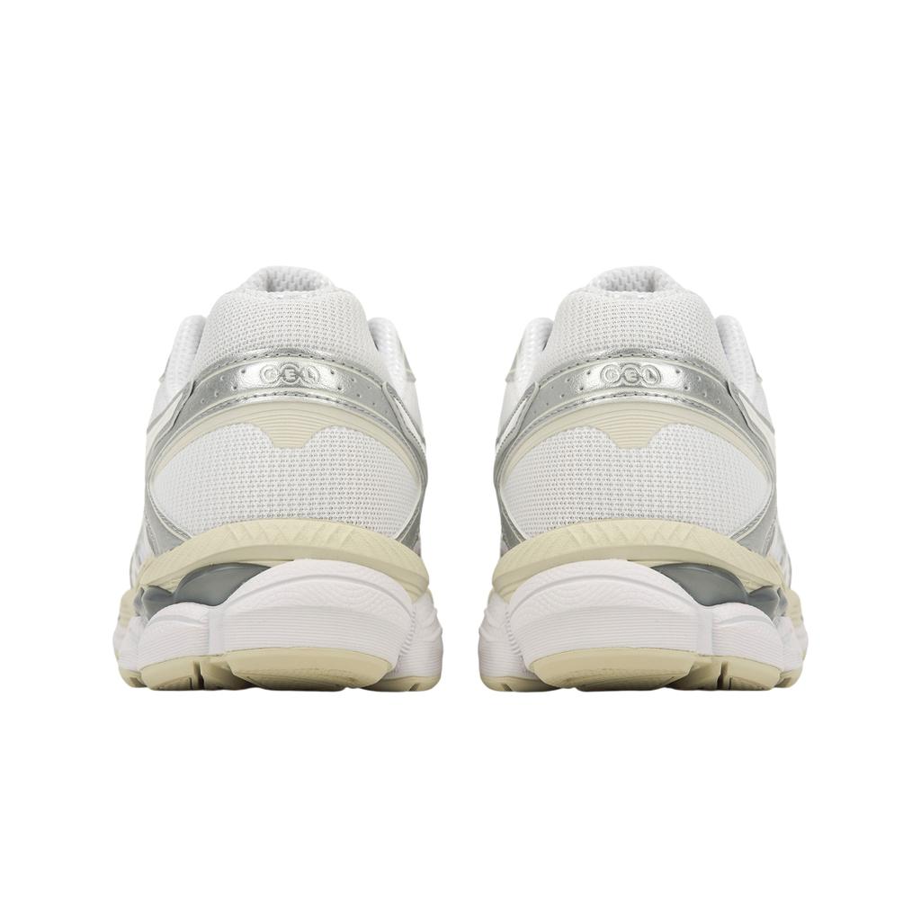 Asics Кроссовки унисекс Gel Cumulus 16 белые 1203A733-102