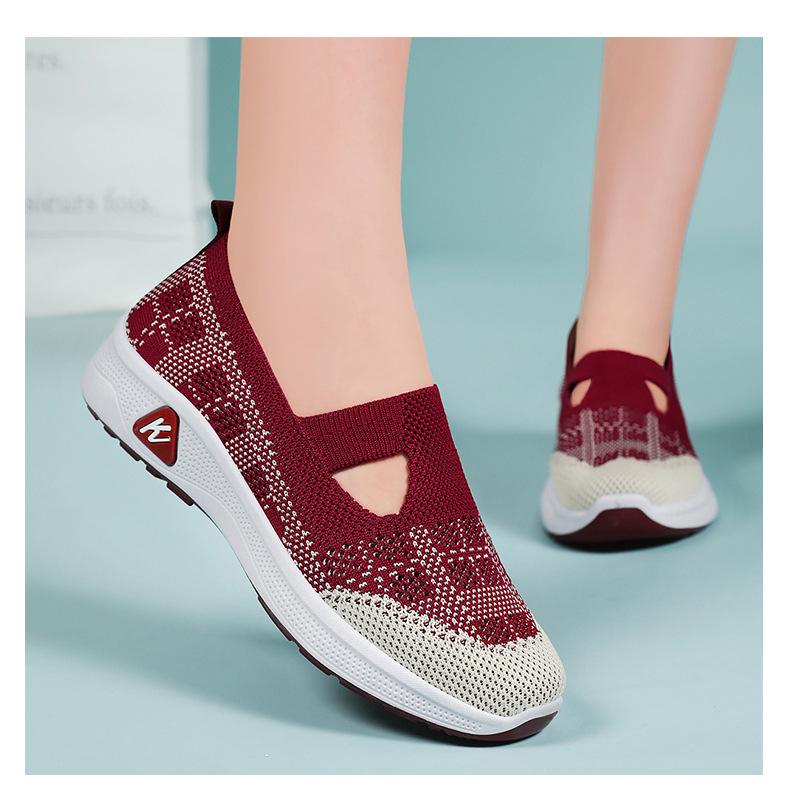Women's Summer Breathable Slip-On Shoes - Comfortable Old Beijing Style