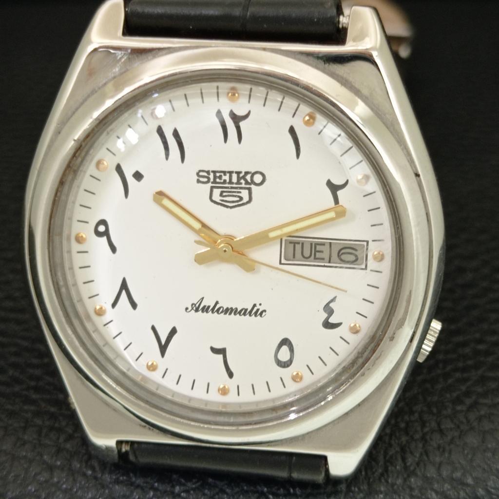 АВТОМАТИЧЕСКИЕ ВИНТАЖНЫЕ МУЖСКИЕ ЧАСЫ SEIKO 5 ЯПОНИЯ БЕЛЫЙ ЦВЕТ ЦИФЕРБЛАТ a706977-1