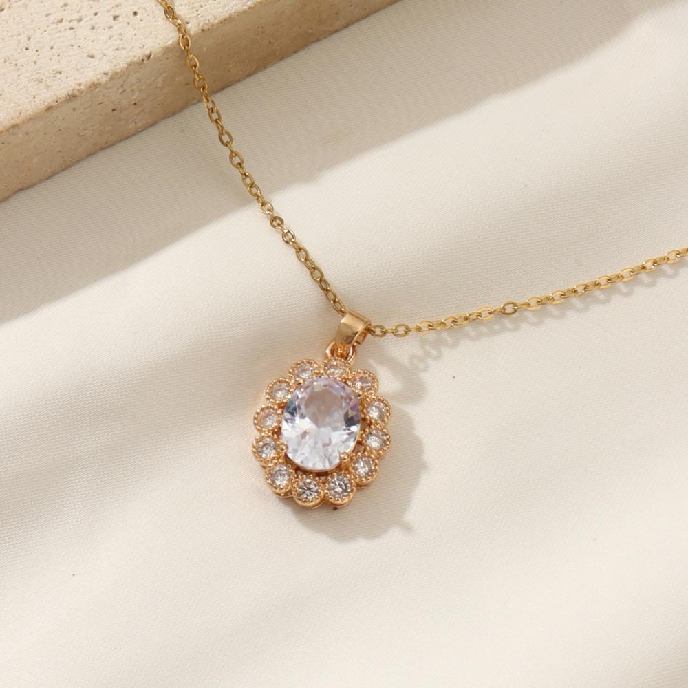 Fashion Sunflower Zircon Pendant Necklaces for Women Gold Color Stainless Steel Necklace Jewelry Party Accessories