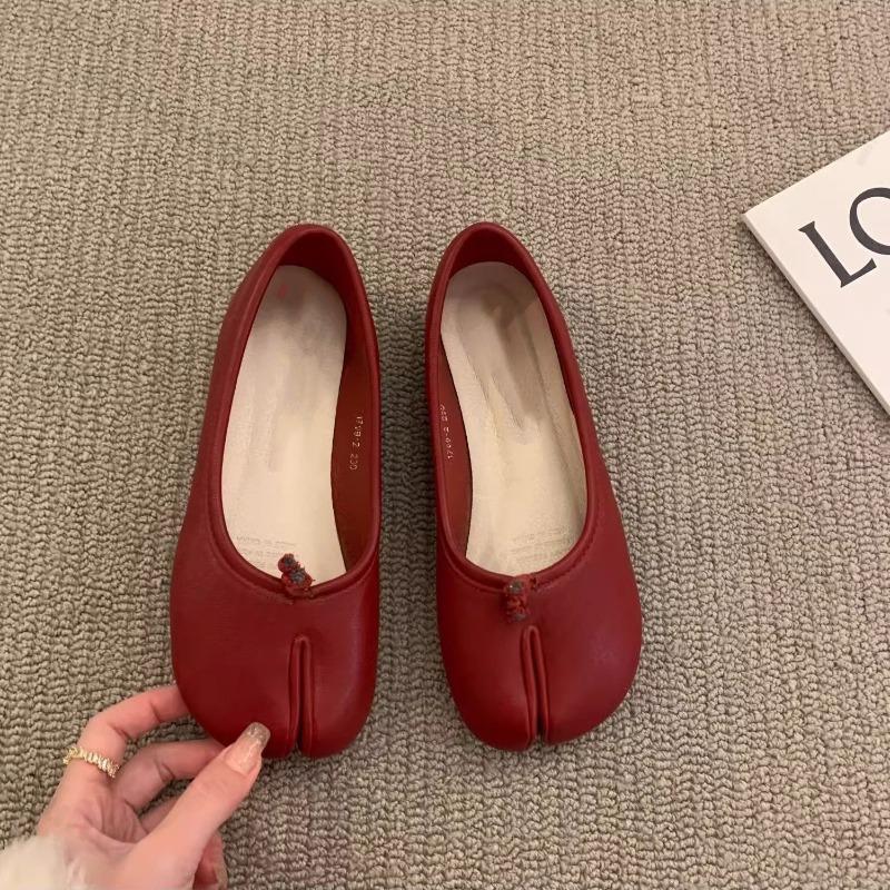 Women Ballet Flats 2026 Spring Summer PU Leather Footwear French Vintage Single Shoes Fashion Lightweight Non-slip Casual Shoes