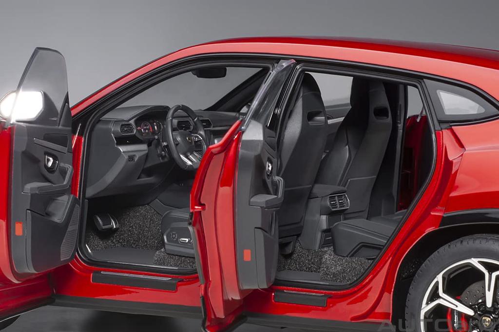 AUTOart Lamborghini Urus Pearl Red Finished Product 1/18