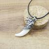 Elegant Men Jewelry Hot Sale Fashion Titanium Steel Domineering Pendant Wolf Tooth Necklace