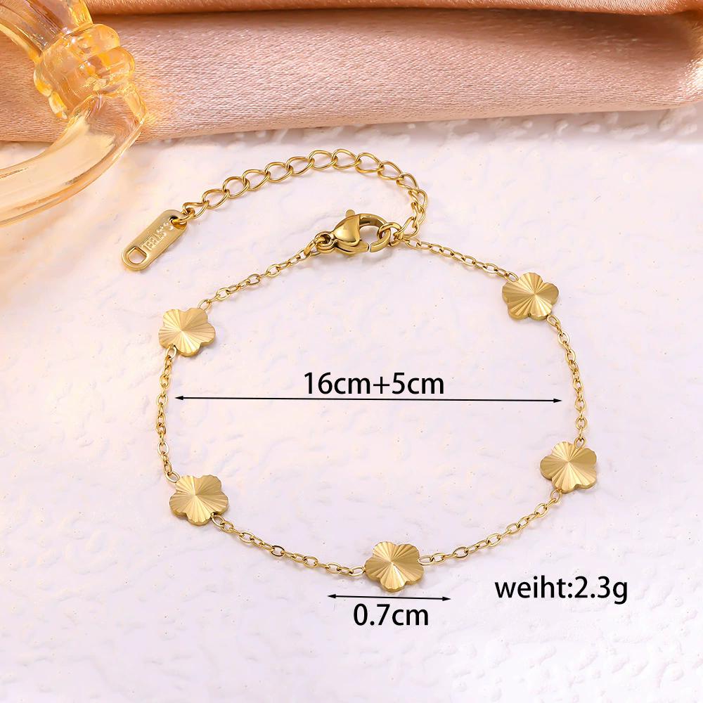 Luxury Fashion 18K Gold Plated Stainless Steel Five-leaf Flower Mini Bracelet Necklace for Women Exquisite Five-leaf Jewelry