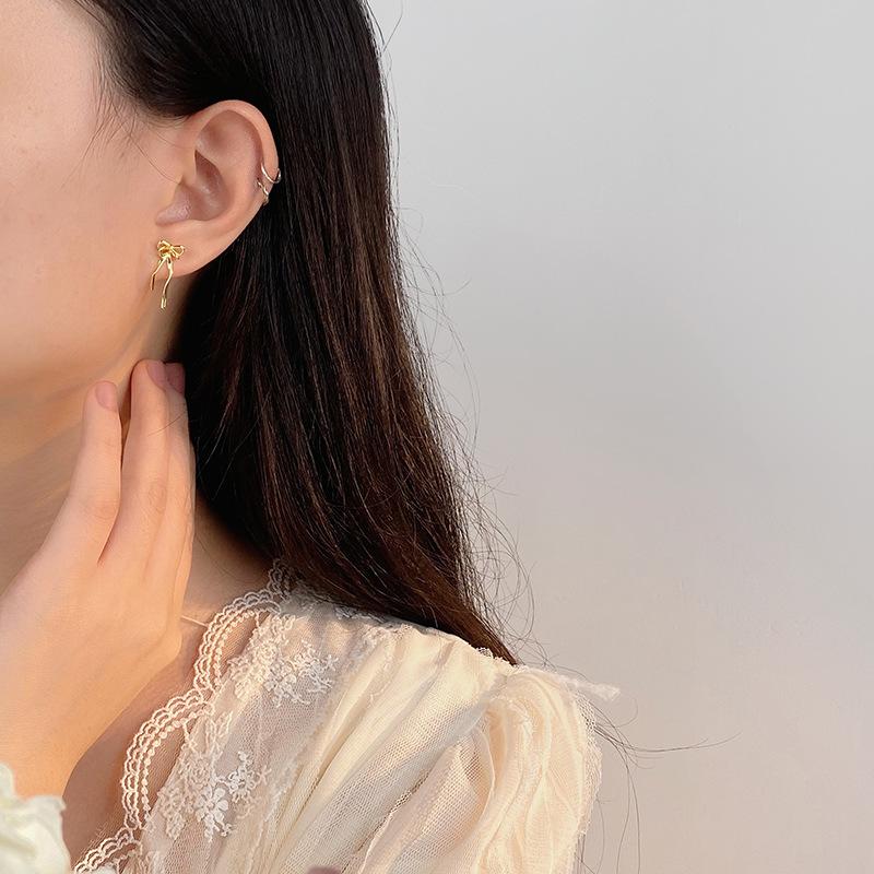 Легкие роскошные серьги-бантики для женщин с милыми маленькими свежими милыми подарочными серьгами Bestie