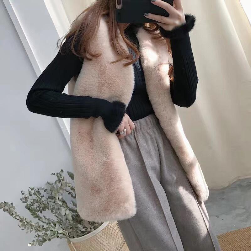 Europe, America, autumn and winter new fur fur vest women's medium and long vest imitation rabbit fur vest thin coat
