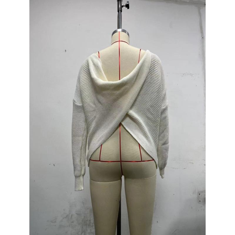 Осенне-зимний женский трикотаж. Свитер с длинными рукавами.