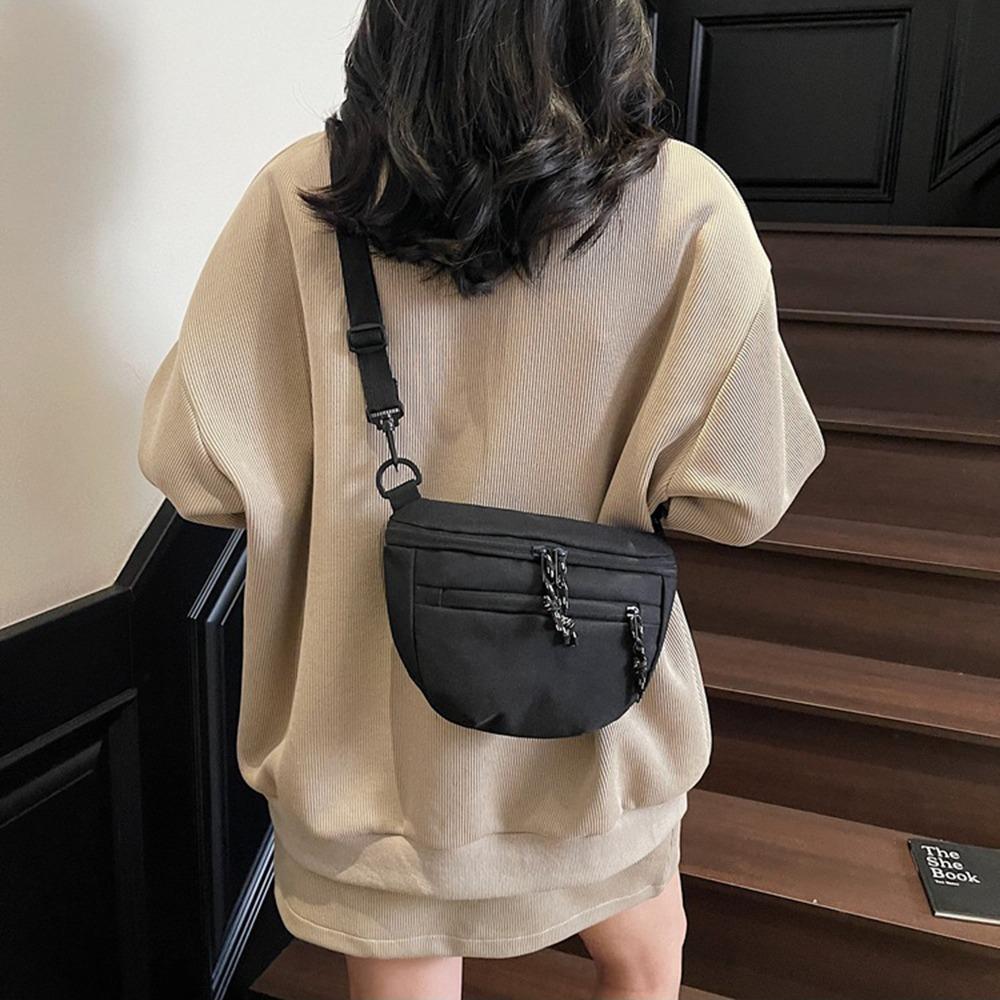 Waterproof Dumpling Shoulder Bag Korean Style Sports Crossbody Bag Nylon Half Moon Bags Unisex