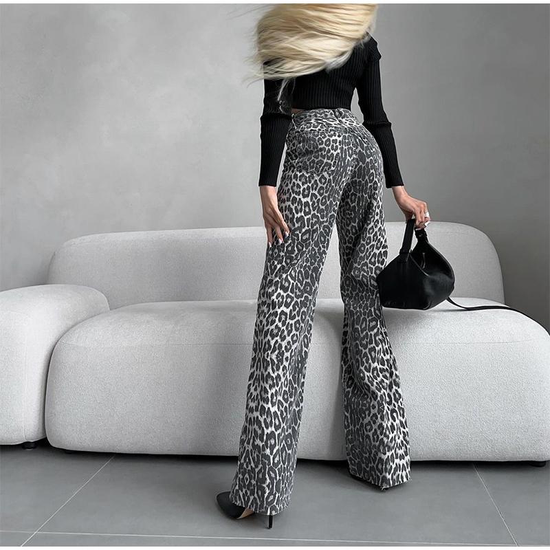Elegant Grey Leopard Printed Jeans High Waist Straight Leg Vintage High Street Black Jeans Pants Women Formal Korean Retro