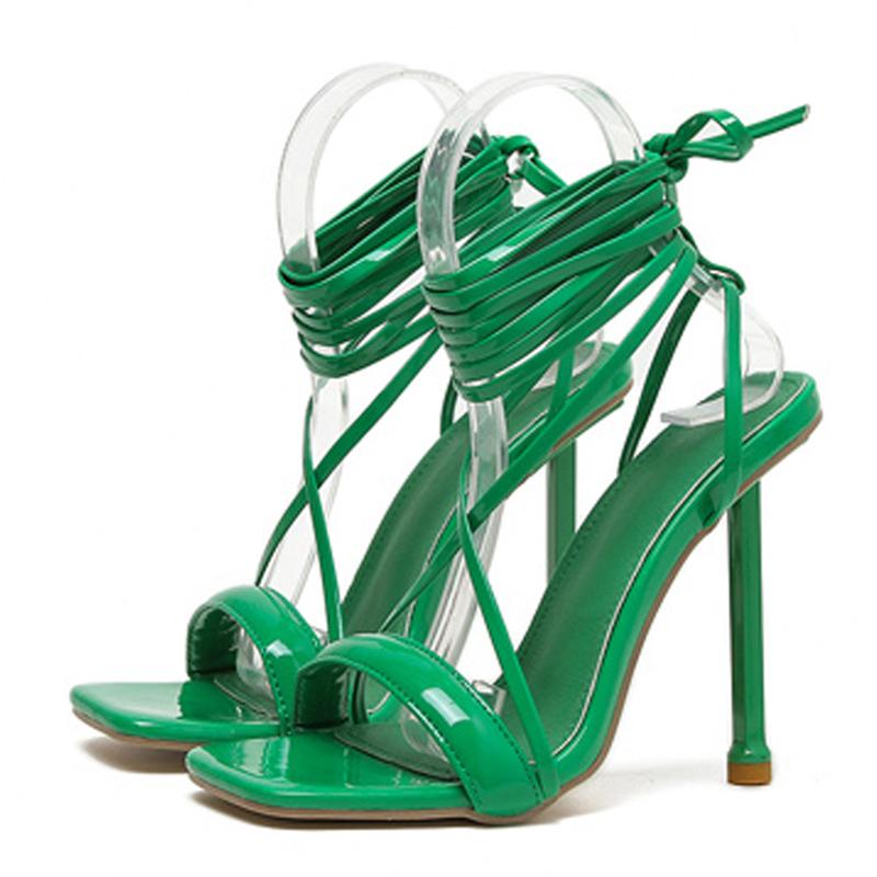 Liyke/летние синие-зеленые женские сандалии на высоком каблуке с перекрестной завязкой на щиколотке и ремешками на высоком каблуке-шпильке, модные туфли для выпускного вечера со шнуровкой и квадратным носком