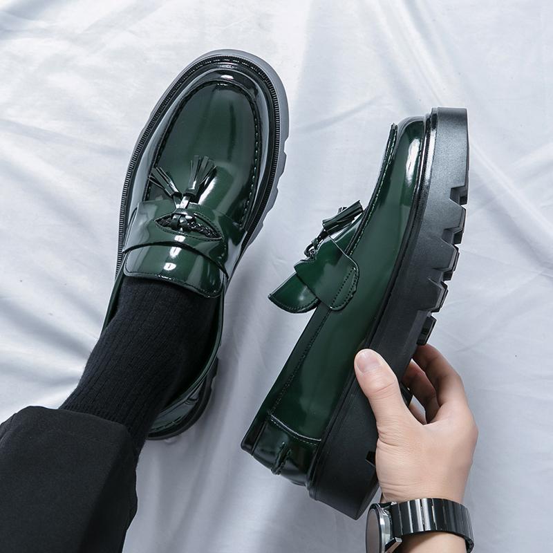 Green Men Dress Shoes  Patent Leather Black Casual Business Platform Tassels Slip-On Shoes for Men Wedding