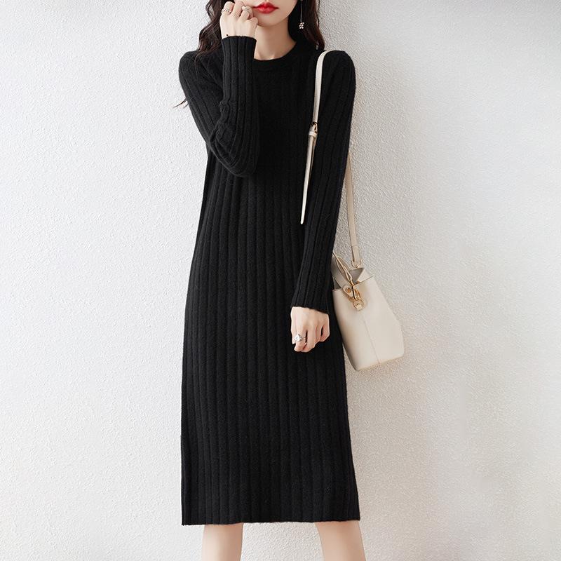 New Dress Women's Autumn and Winter Long Knee Sweater Skirt Slim Crew Neck Knitted Bottoming Skirt