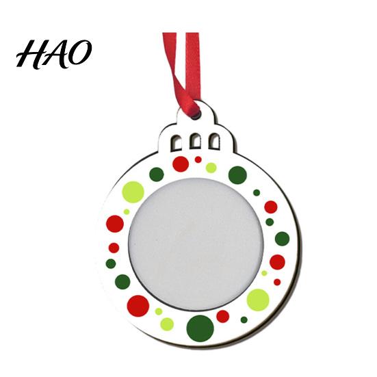 Personalized Family Picture Pendant Christmas Pictures Frame Hanging Ornaments, Wooden Red Green White Dots Photo Pendants, Polka Dot Holiday