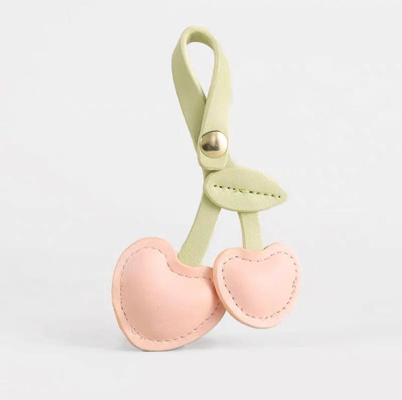 Брелок с подвеской в виде вишни для школьной сумки - Creative Love Leather Accessory