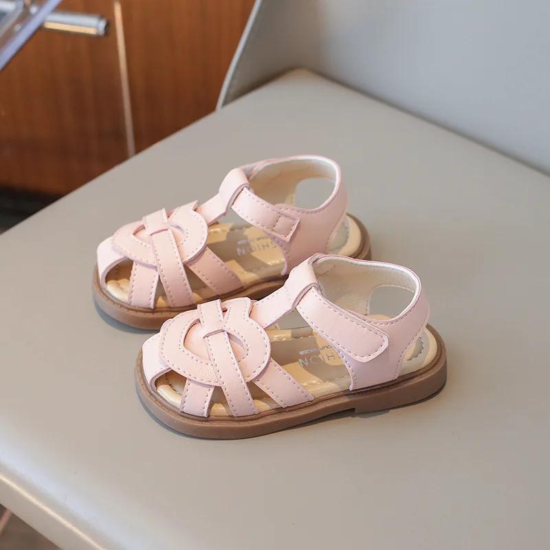 New Child Sandals 2024 Summer Girls Braided Style Flat Sandals Fashion Versatile Kids Causal Hollow-out Beach Shoes Soft Bottom