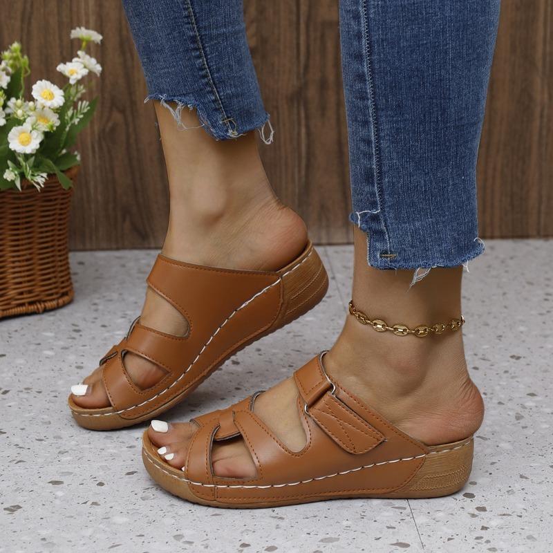 Тапочки для женщин с толстой полой подошвой и наклонным каблуком, новые европейские и американские, большого размера, повседневные, с одной педалью, сандалии с рыбьим ртом, трансграничные