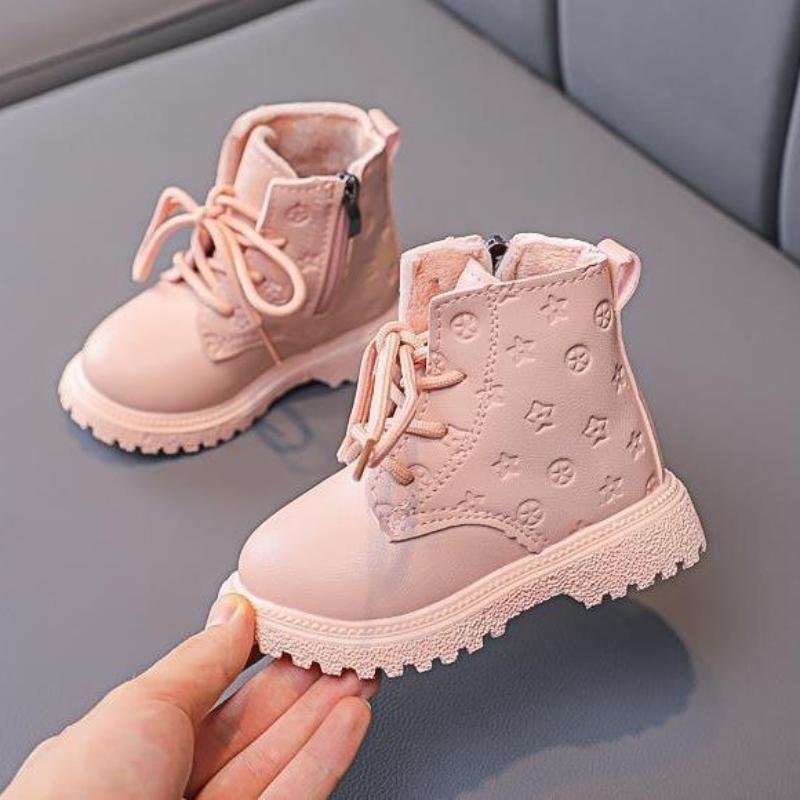 Детские теплые ботинки Мартина 2025 осень и зима новые для мальчиков в британском стиле с плюшевой подкладкой короткие ботинки для детей среднего и маленького возраста кожаные ботинки зимние