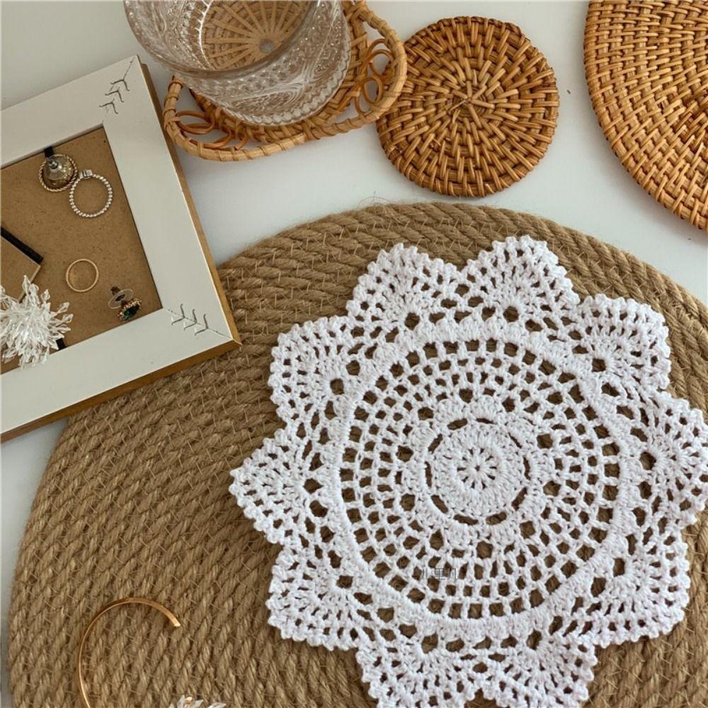 2/4Pcs Knitted Texture Lace Floral Coasters Vintage Round Woven Placemats Coffee Table