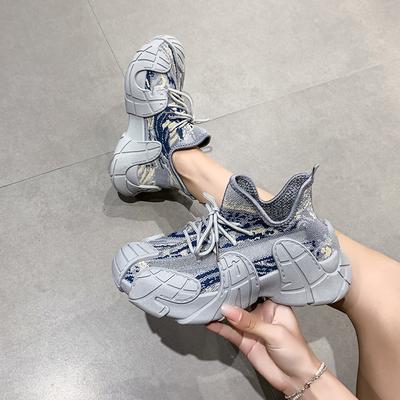 Женская обувь – Кроссовки