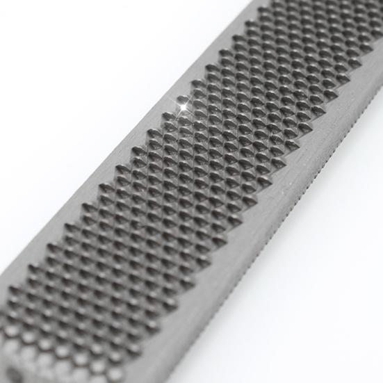 Простой в использовании рашпильный напильник. Экономия труда из стали. Повышение эффективности работы. Резьбовой напильник 4-в-1.