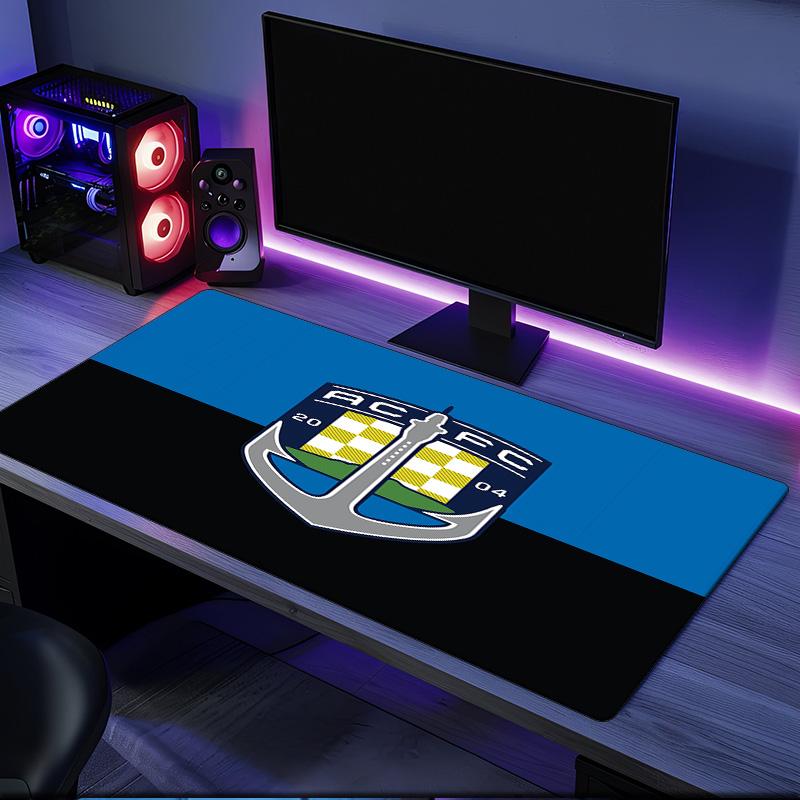 Acfc Team Crest mouse pad, rubber base, esports desk mat, mouse pad for gamers and office use, gaming desk , easy to clean mat