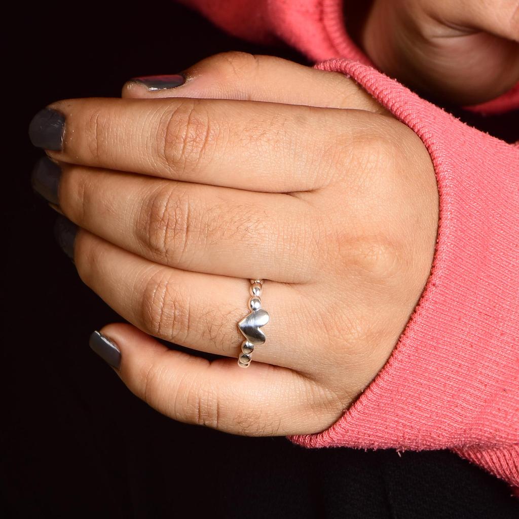Dainty Sterling Silver Heart Band Ring, Minimalist Puffy Heart Silver Ring.